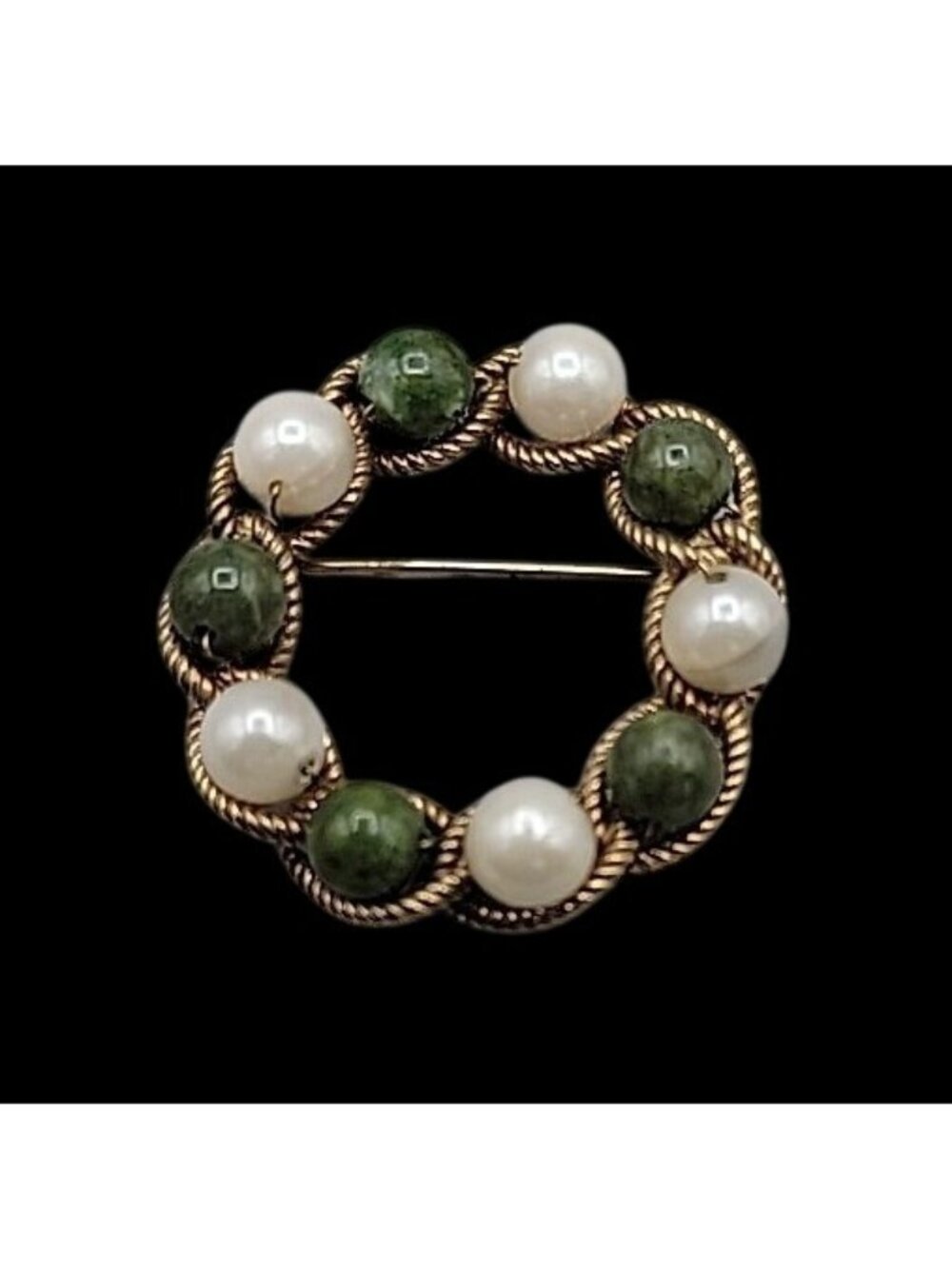 Vintage A-Z 1/20 12k Jade & Pearl Brooch Twisted Yellow Gold Filled Frame